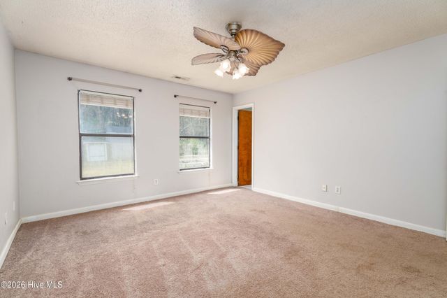 1212 Wolf Swamp Road, Jacksonville, NC 28546