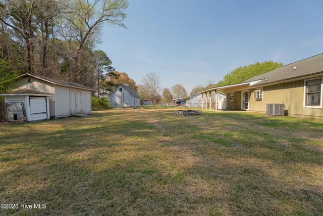 1212 Wolf Swamp Road, Jacksonville, NC 28546