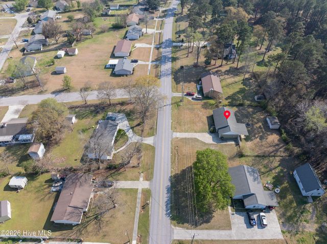 1212 Wolf Swamp Road, Jacksonville, NC 28546