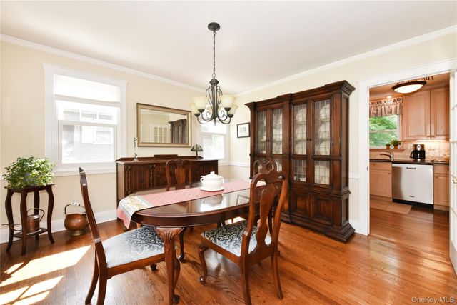 308 38th Road, Douglaston, NY 11363