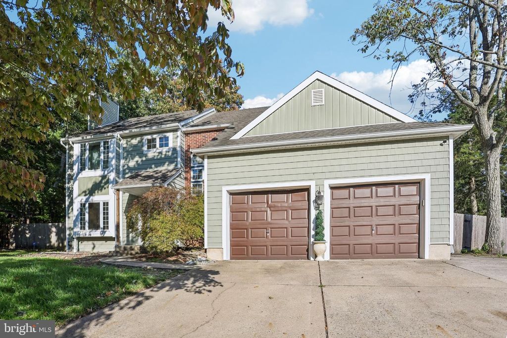 9 GLENFOREST DR, VOORHEES, NJ 08043 — photo 2