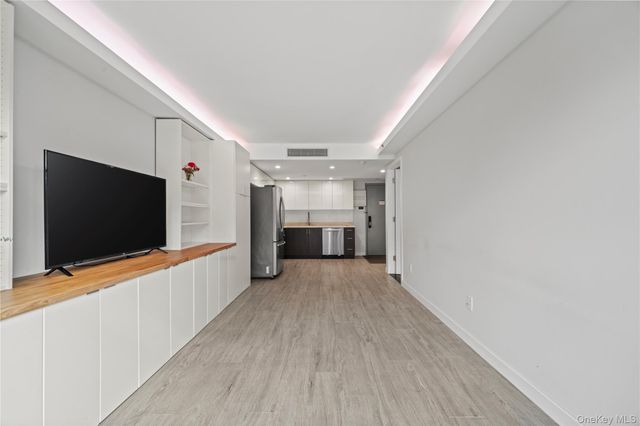 97-45 63RD Drive 5C, Rego Park, NY 11374