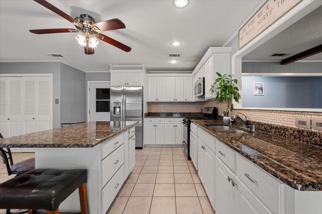 3300 Purdue Drive, Corsicana, TX 75110