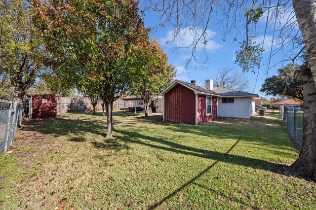 3300 Purdue Drive, Corsicana, TX 75110
