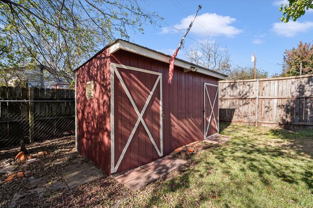 3300 Purdue Drive, Corsicana, TX 75110