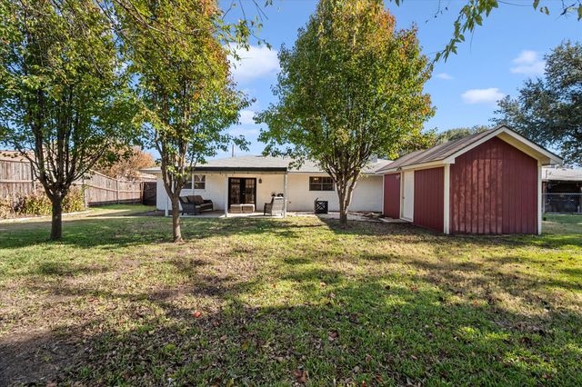 3300 Purdue Drive, Corsicana, TX 75110