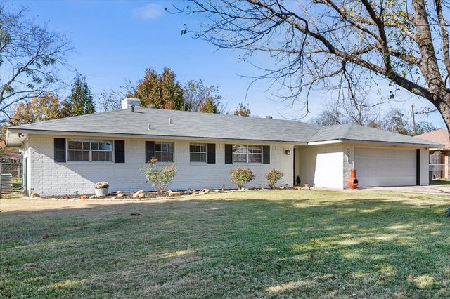 3300 Purdue Drive, Corsicana, TX 75110