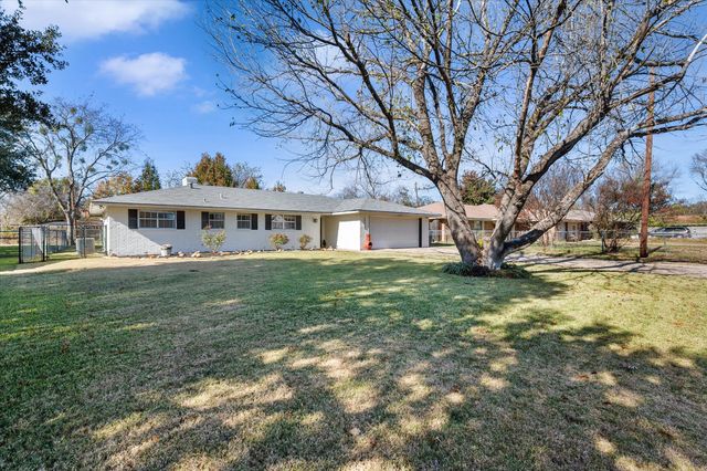 3300 Purdue Drive, Corsicana, TX 75110