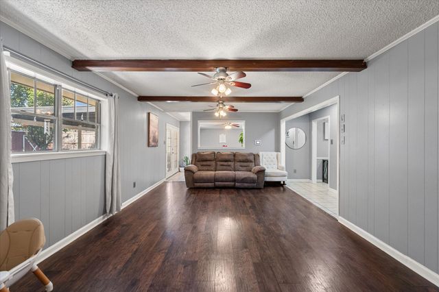 3300 Purdue Drive, Corsicana, TX 75110