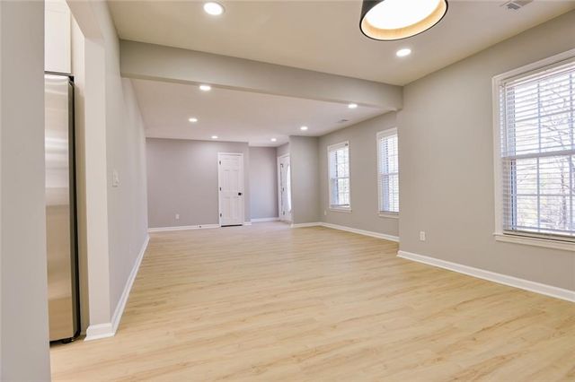 2087 Tanglewood Drive, Snellville, GA 30078