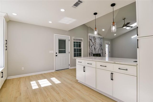 2087 Tanglewood Drive, Snellville, GA 30078