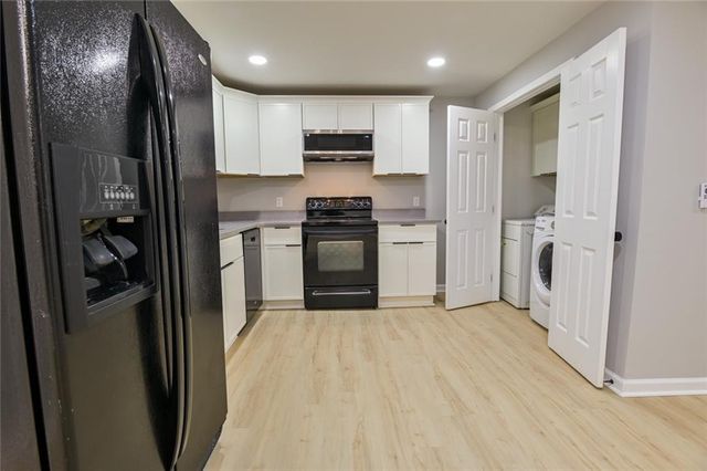 2087 Tanglewood Drive, Snellville, GA 30078