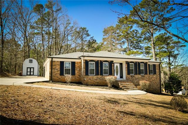 2087 Tanglewood Drive, Snellville, GA 30078