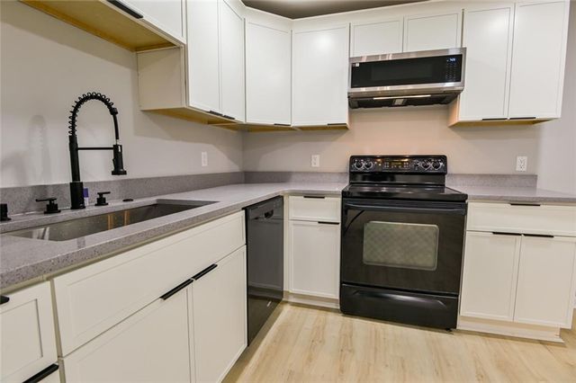 2087 Tanglewood Drive, Snellville, GA 30078