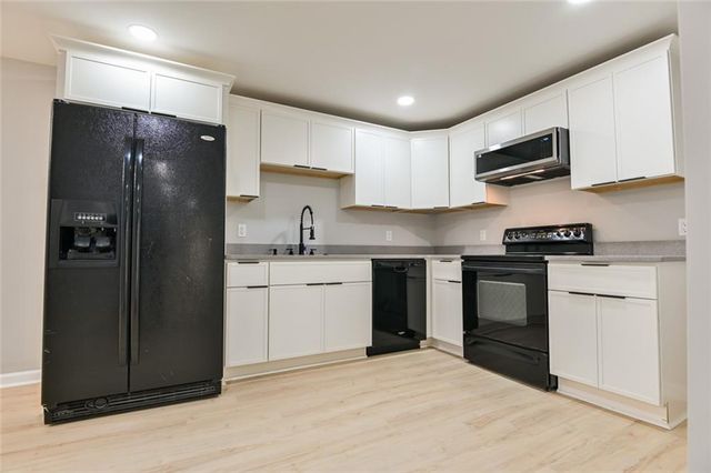 2087 Tanglewood Drive, Snellville, GA 30078