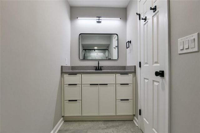 2087 Tanglewood Drive, Snellville, GA 30078