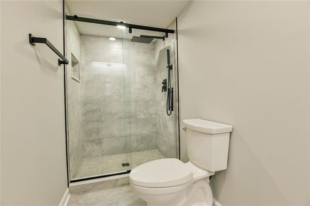 2087 Tanglewood Drive, Snellville, GA 30078