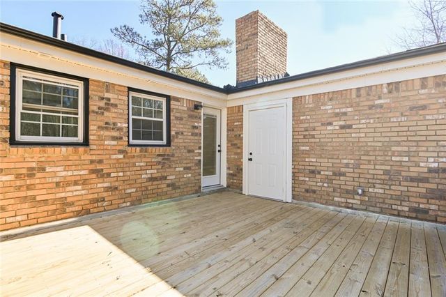 2087 Tanglewood Drive, Snellville, GA 30078