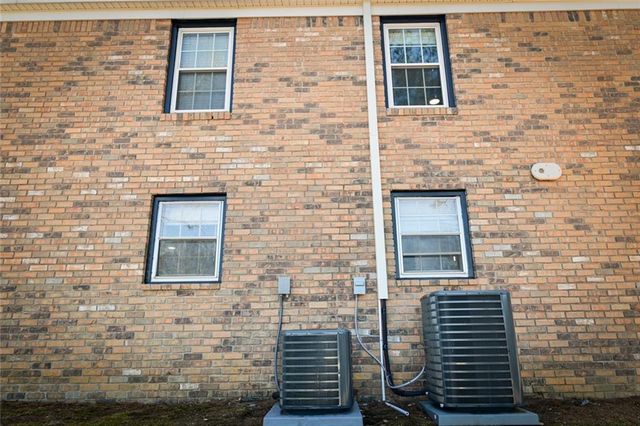 2087 Tanglewood Drive, Snellville, GA 30078