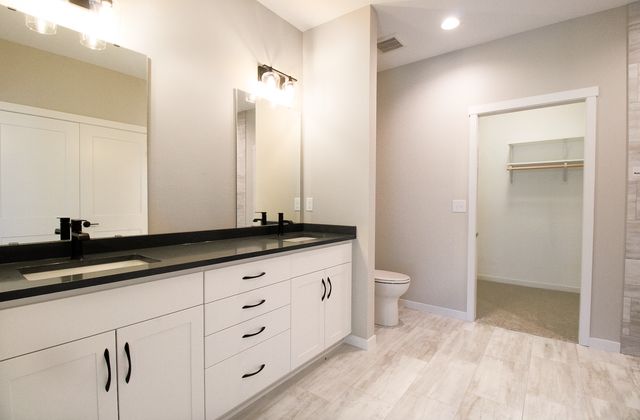 864 Bucknell Lane SE, Stewartville, MN 55976