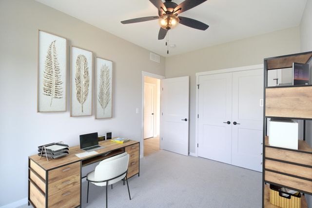 864 Bucknell Lane SE, Stewartville, MN 55976