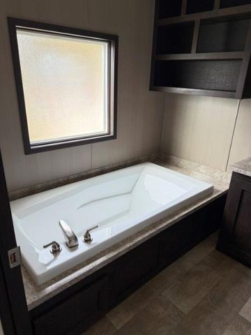 20410 Telge Road 11, Tomball, TX 77377