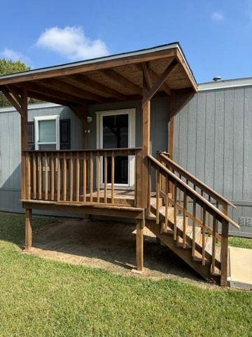 20410 Telge Road 11, Tomball, TX 77377