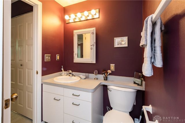 5875 Overbrooke Road, Dayton, OH 45440