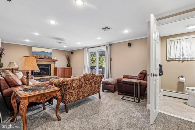 2291 PACKARD AVE, Huntingdon Valley, PA 19006