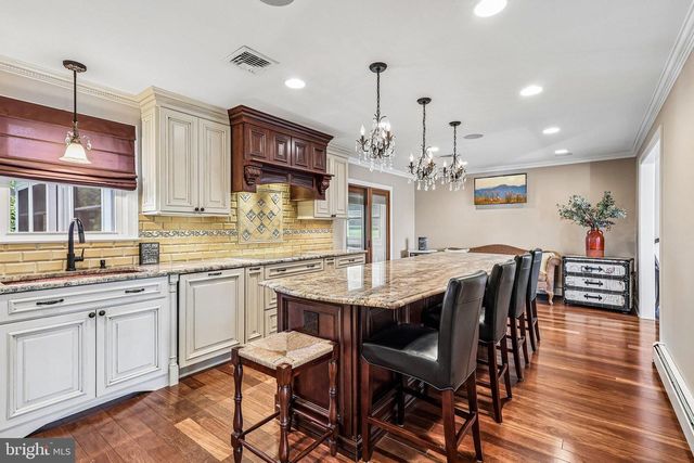 2291 PACKARD AVE, Huntingdon Valley, PA 19006