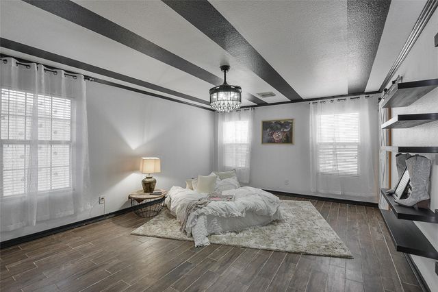 8319 Lemongrass Avenue, Baytown, TX 77521