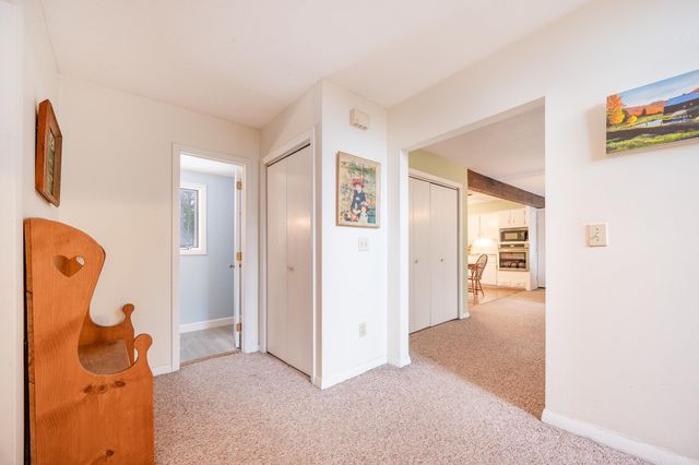 79 Clarina Nichols Lane, Hartford, VT 05059