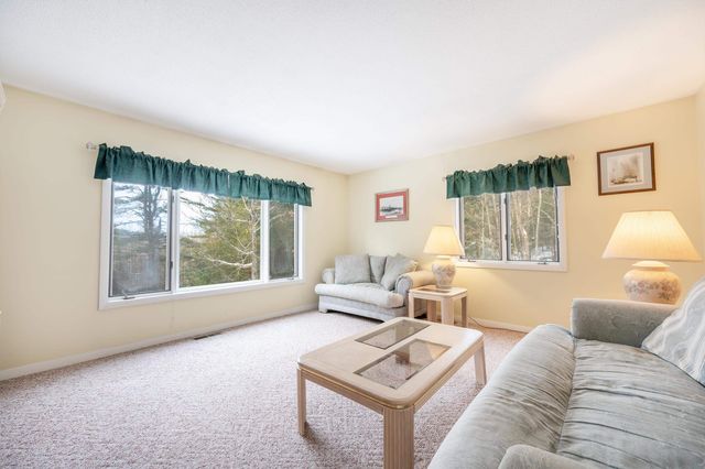 79 Clarina Nichols Lane, Hartford, VT 05059