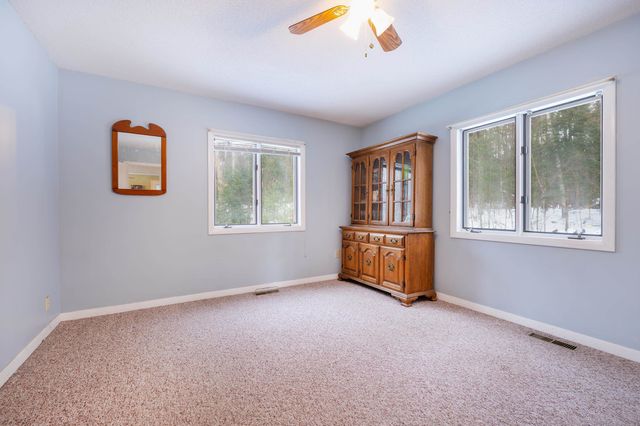 79 Clarina Nichols Lane, Hartford, VT 05059