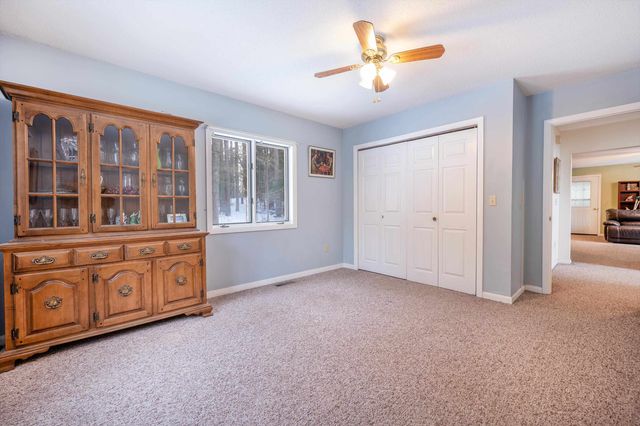 79 Clarina Nichols Lane, Hartford, VT 05059