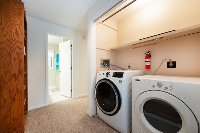 79 Clarina Nichols Lane, Hartford, VT 05059