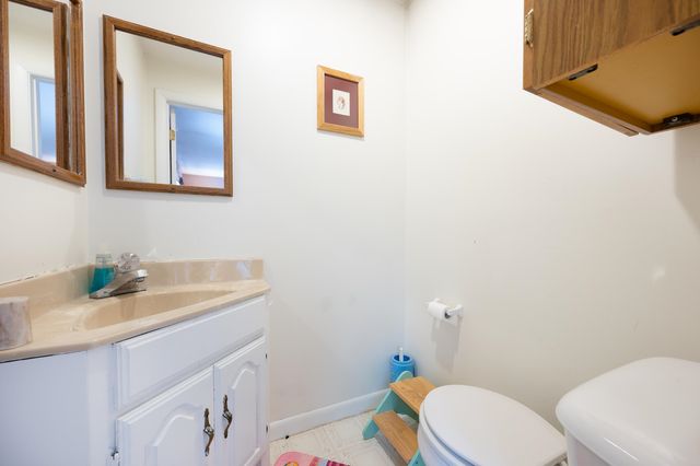 79 Clarina Nichols Lane, Hartford, VT 05059