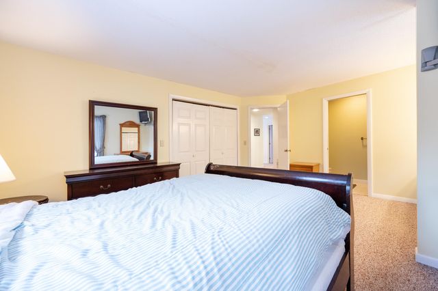 79 Clarina Nichols Lane, Hartford, VT 05059