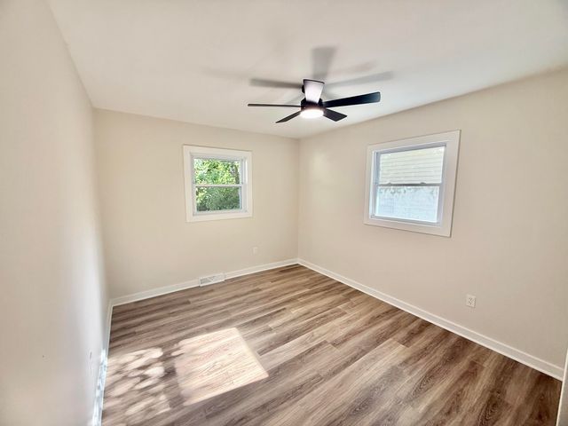 4980 E 27th Avenue, Lake Station, IN 46405