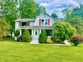 37 Sackett Lake Road, Monticello, NY 12701