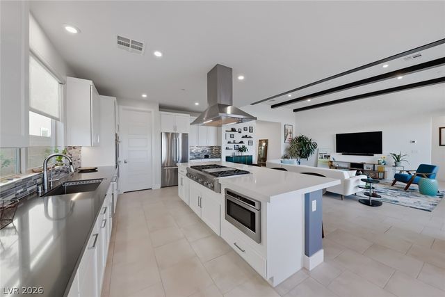 1972 Canyon Highlands Drive, Henderson, NV 89052