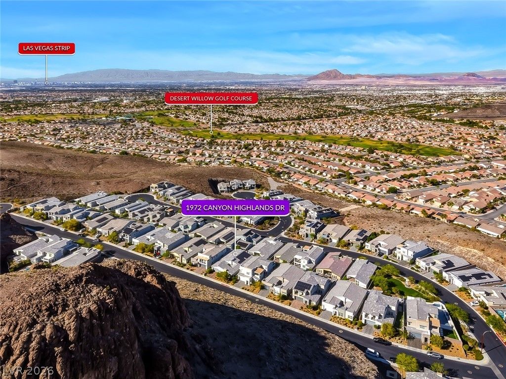 Image 2 of property listing at 1972 Canyon Highlands Drive, Henderson, NV 89052