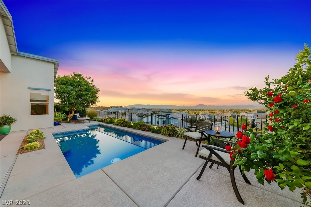 Image 42 of property listing at 1972 Canyon Highlands Drive, Henderson, NV 89052
