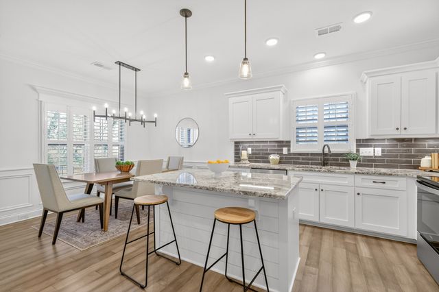 300 Timber Ln, Lebanon, TN 37087