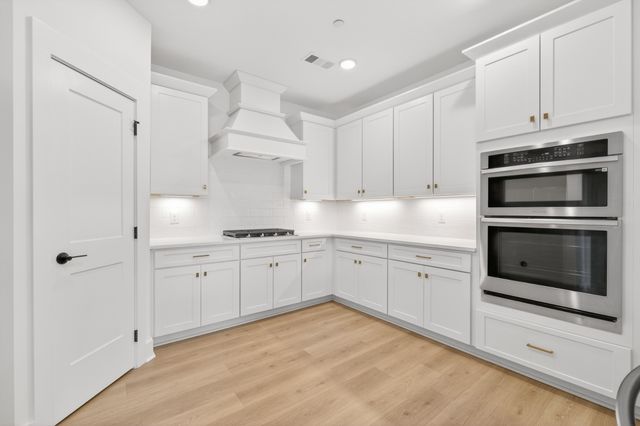 300 Timber Ln, Lebanon, TN 37087