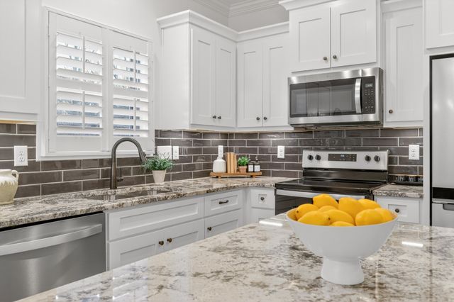 300 Timber Ln, Lebanon, TN 37087