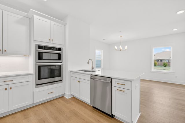 300 Timber Ln, Lebanon, TN 37087