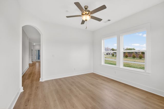 300 Timber Ln, Lebanon, TN 37087