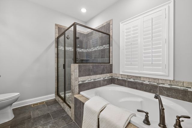 300 Timber Ln, Lebanon, TN 37087