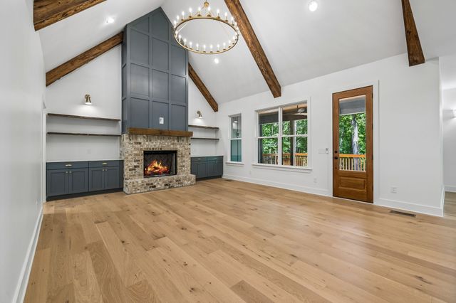 1007 Pheasant Ct, Kingston Springs, TN 37082
